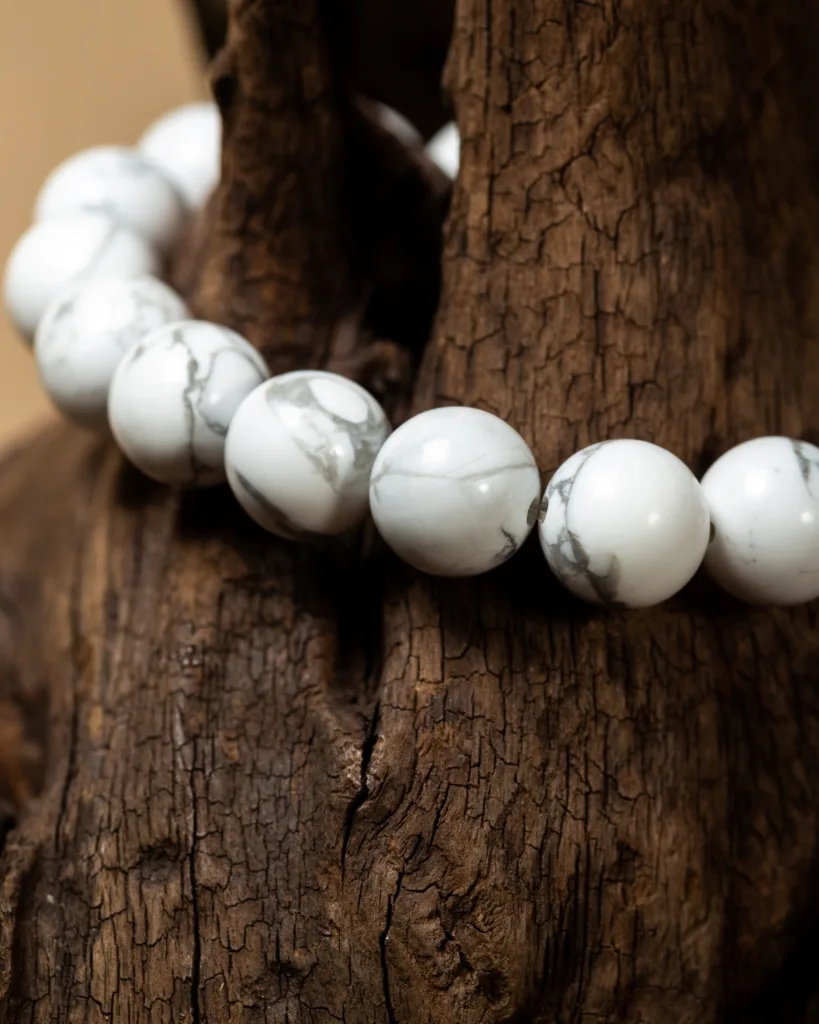 howlite beaded bracelet