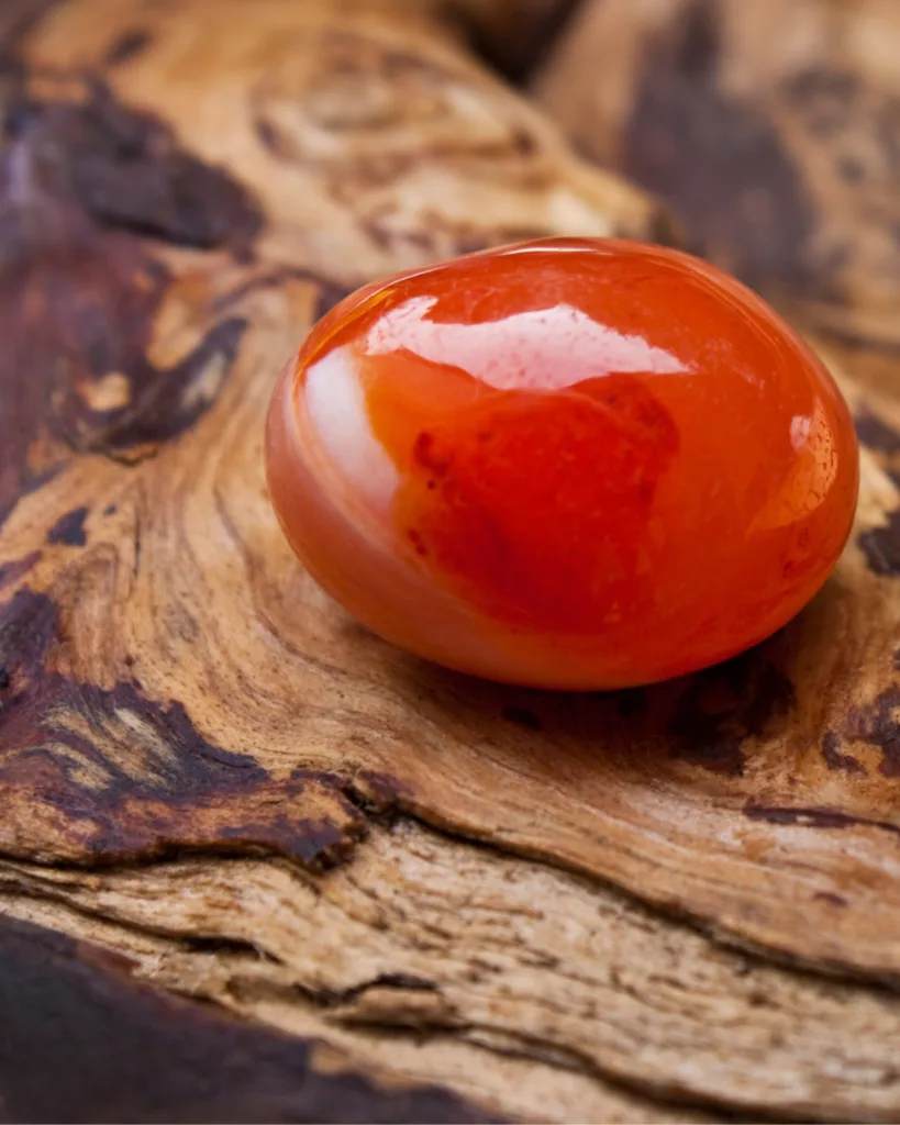 carnelian gemstone meaning and properties